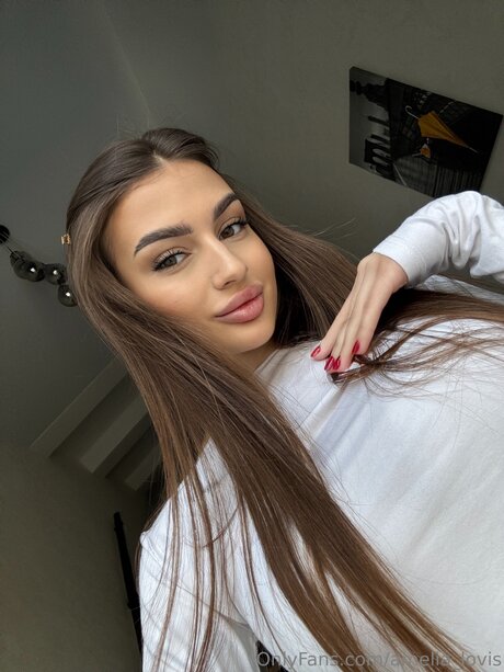 Amelia Lovis arte estelar galerías