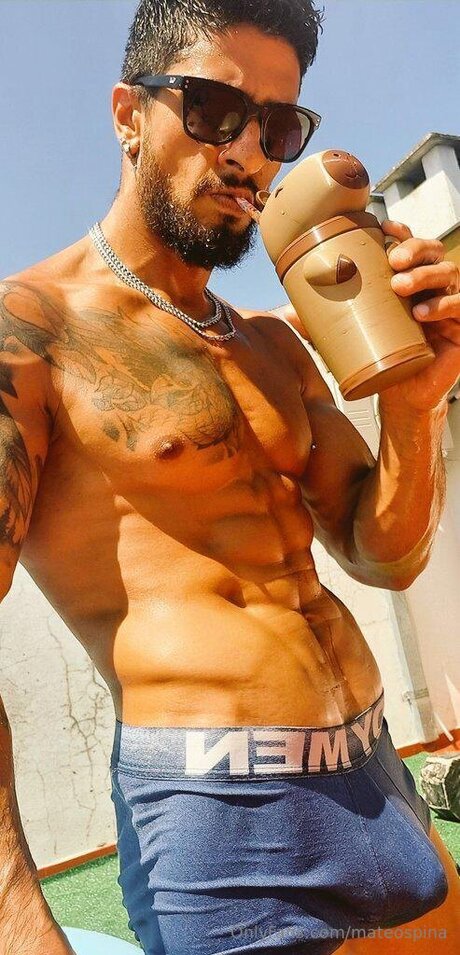 Mateospina bonita estrella porno imagen