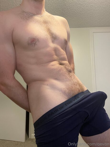 Qevon actriz de alta calidad fotos