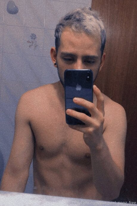 Exequiel Ponz Free estrella porno en alta definición imágenes