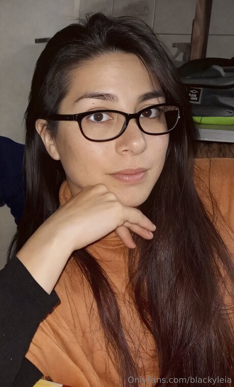 Blackyleia desnudos estrella porno fotos