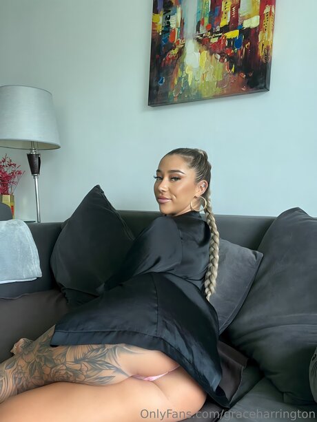 Graceharrington modelo atractivo imágenes