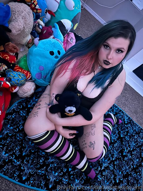 Darkmistressquinn modelo bonita imagen