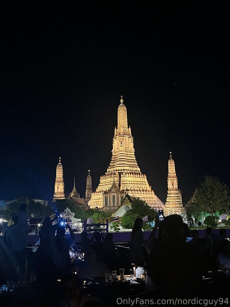 Nordicguy94 estrella exclusiva galerías