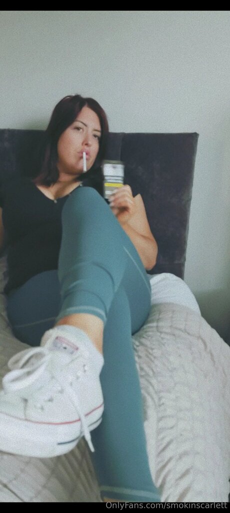 Smokinscarlett estrella sexy archivo