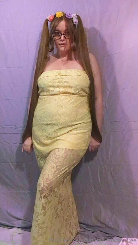 Naturally Naomi Free estrella xxx archivo