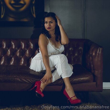 Mrs Anabananafree modelo adulto foto