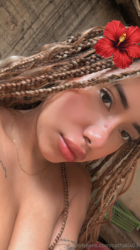 Nathalia03 bonita estrella porno imagen