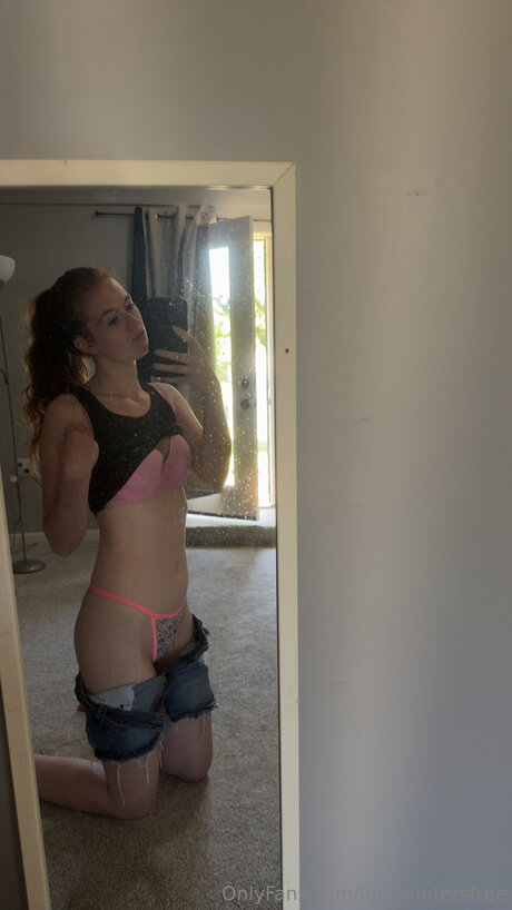 Lunawintersfree estrella desnuda imágenes