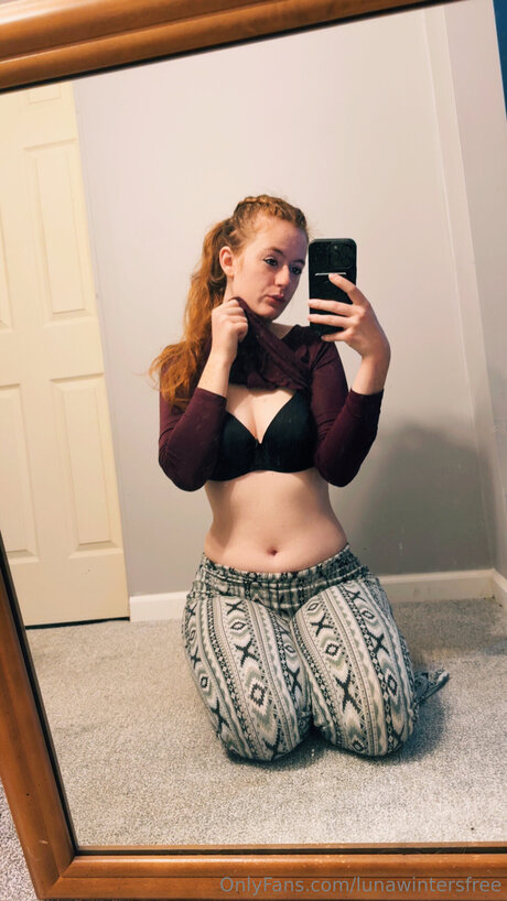 Lunawintersfree modelo sexual fotos