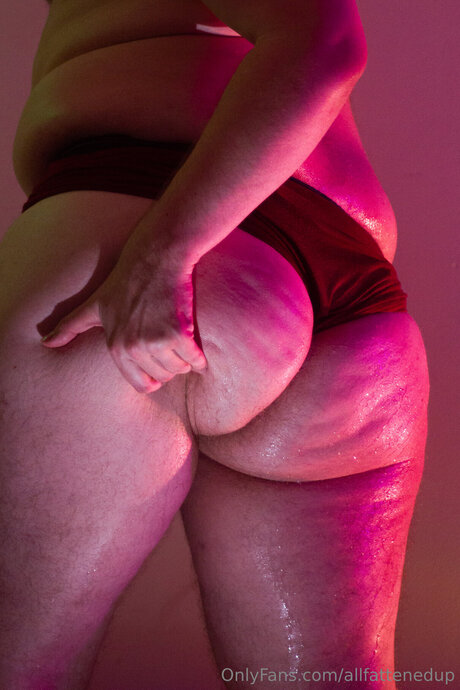 Allfattenedup modelo pornografico foto