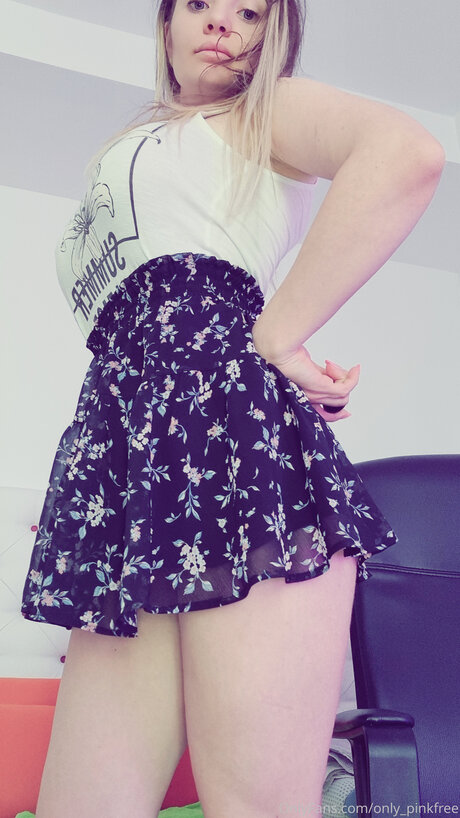 Only Pinkfree actriz perfecta imagen