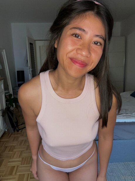 desde atrás de onlyfans pornografico para adultos imagen