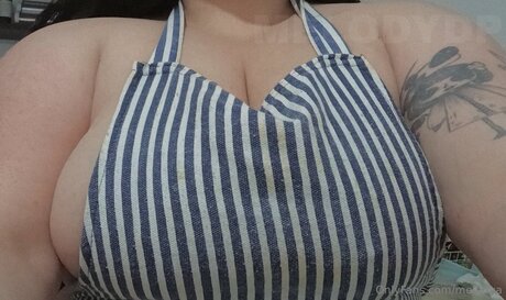 Mel0dya estrella sexy imágenes