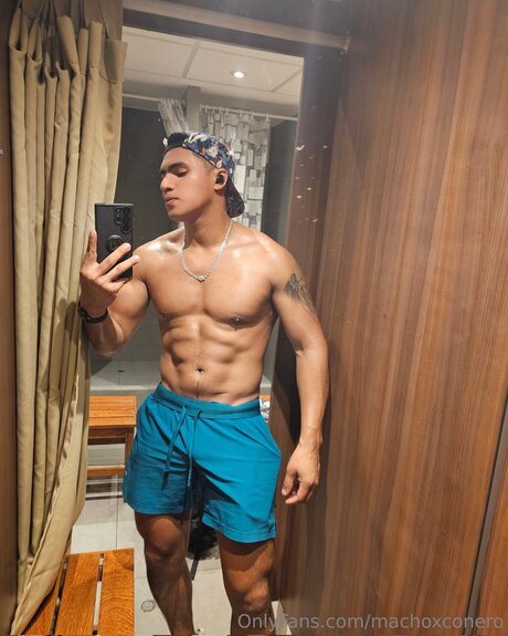 Machoxconero modelo desnudos fotos