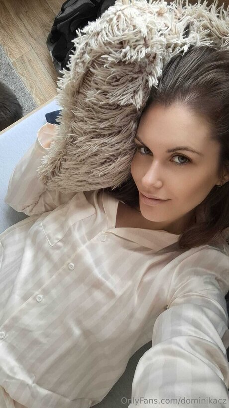 Dominikacz bonita estrella galerías