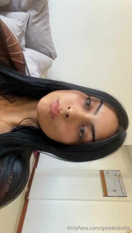 Goddesbella bonita modelo imágenes