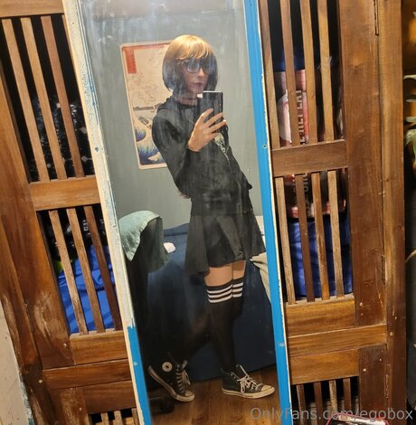 Egobox actriz atractiva fotos