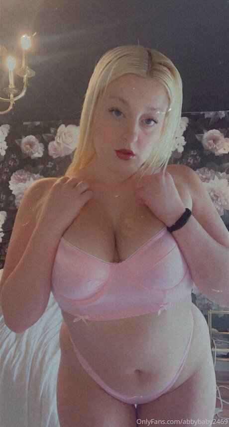 Abbyluvvvvvv xxx estrella porno imagen