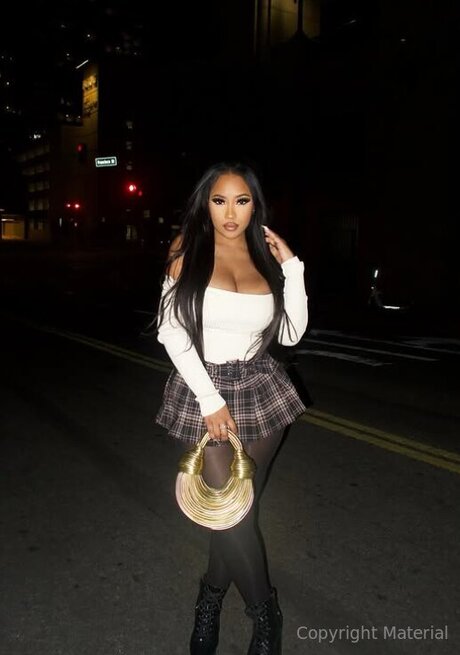 Misskaelynmarievip estrella porno desnuda imágenes