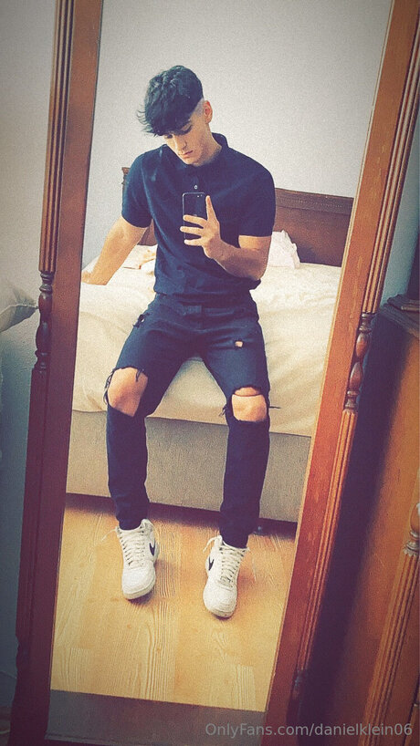 Maximstepanov bonita estrella porno foto