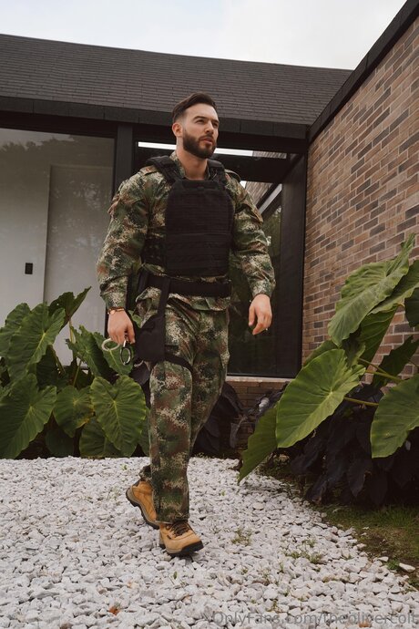 Theolivercolt actriz archivo