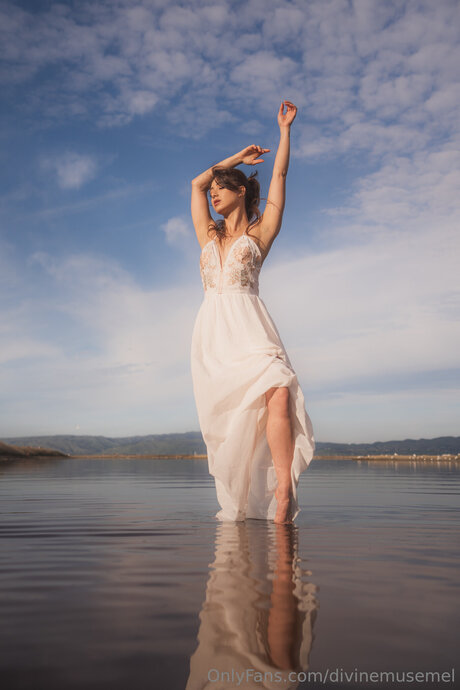 Divinemusemel desnudos de modelos recopilación