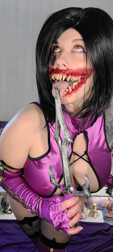 Lady Albedo 96 estrella hermosa imagen