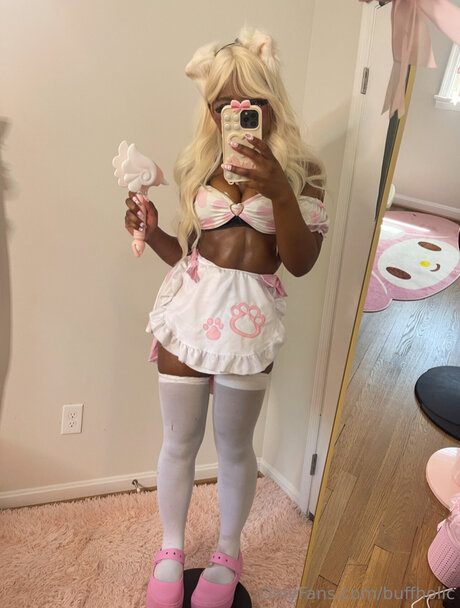 Buffholic actriz perfecta imágenes