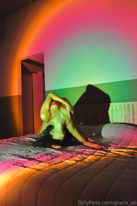 Grace Ab modelo caliente galería