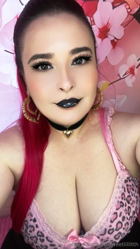 pequeña pelirroja onlyfans exclusivo para adultos galerías