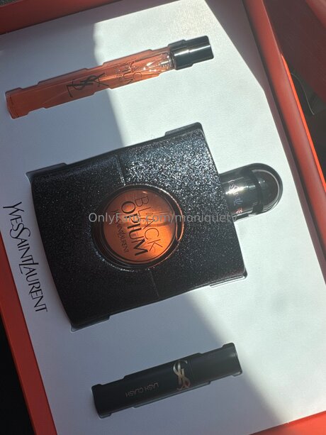 Kitty Katalina estrella porno gratis fotos