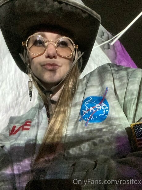 Rosifox modelo bonita imagen