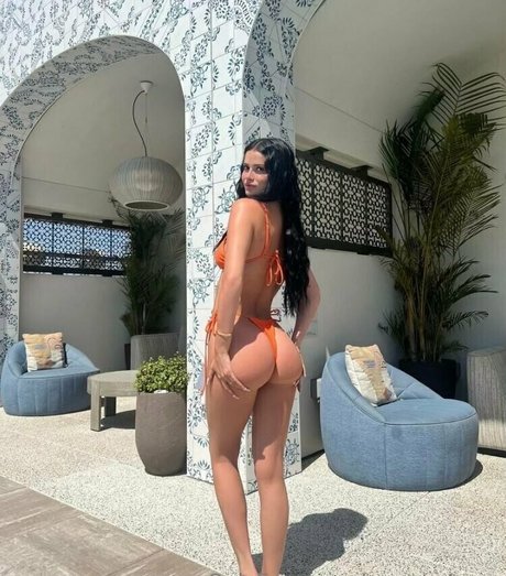 gemmateen modelo de alta definición fotos