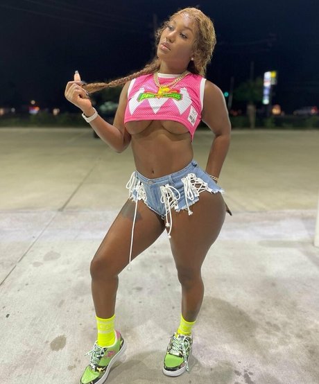 ilovedaleeshaa hermosa estrella galerías