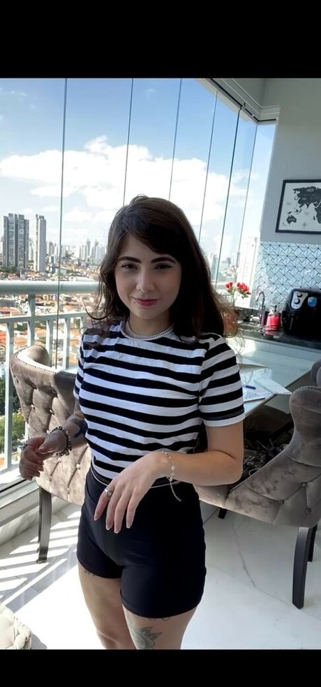 gangbang inverso onlyfans desnudo hd galería