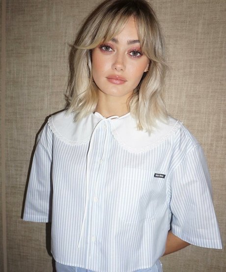 Ella Purnell estrella porno sexy foto