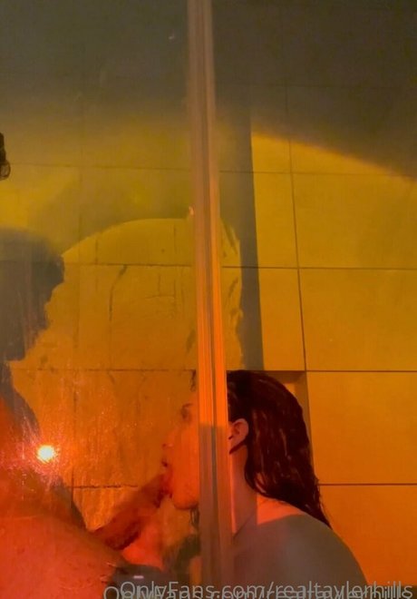 realtaylerhills desnudos estrella porno archivo