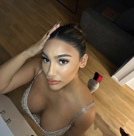 simmykk estrella porno en alta definición recopilación