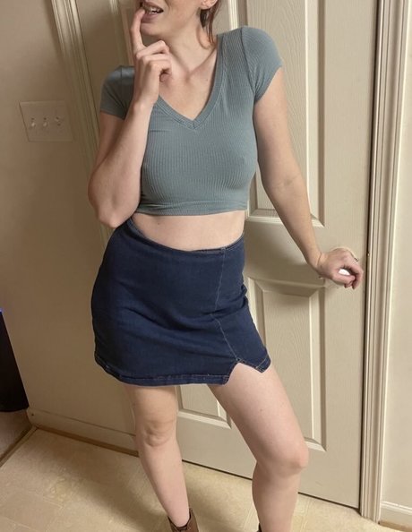 Cay Wild modelo superior imágenes