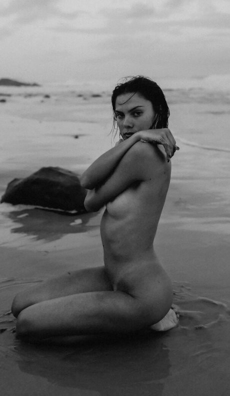 Milisont actriz erótica galerías