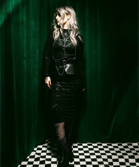 Mothica desnudos estrella porno galería