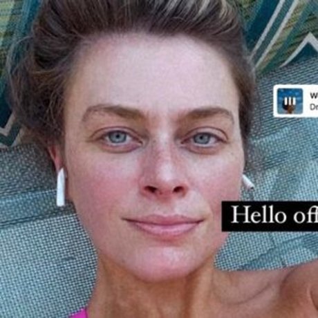 Sara Civian actriz desnuda galería