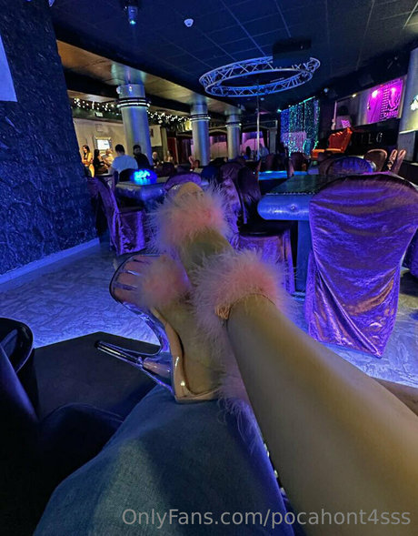 pocahont4sss desnudos de modelos foto