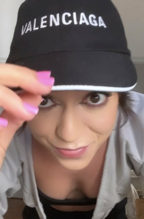 Valentina Bandeira estrella porno mejor imágenes