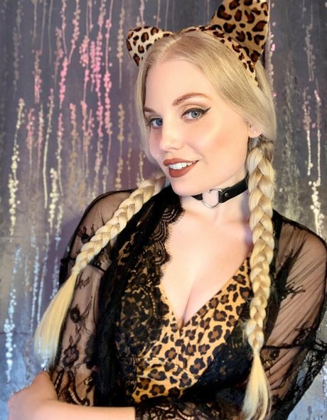 ittybittyprettykittyfree modelo hd galerías