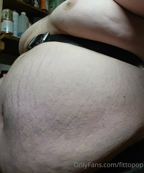 fittopop bonita estrella porno fotos
