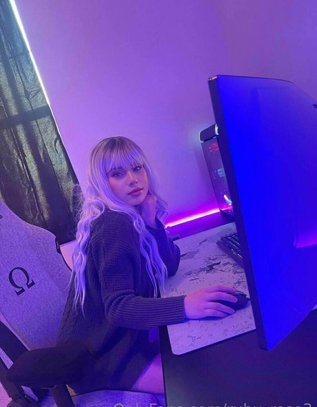 ruby rose3 hermosa estrella foto