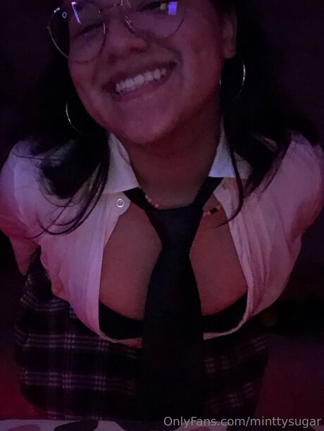 Minttysugar modelo desnudos imágenes