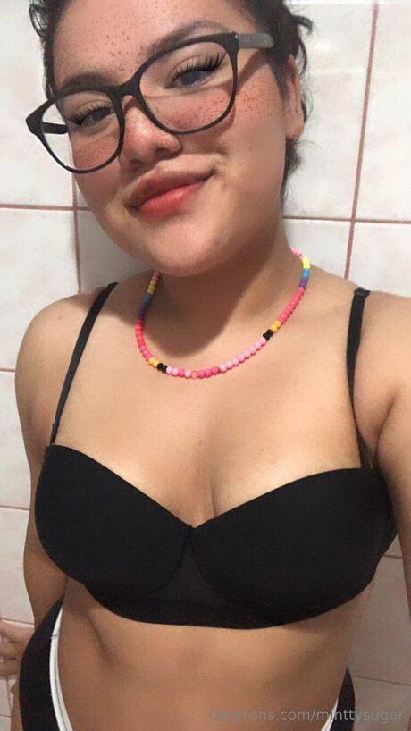 Minttysugar modelo gratis galerías